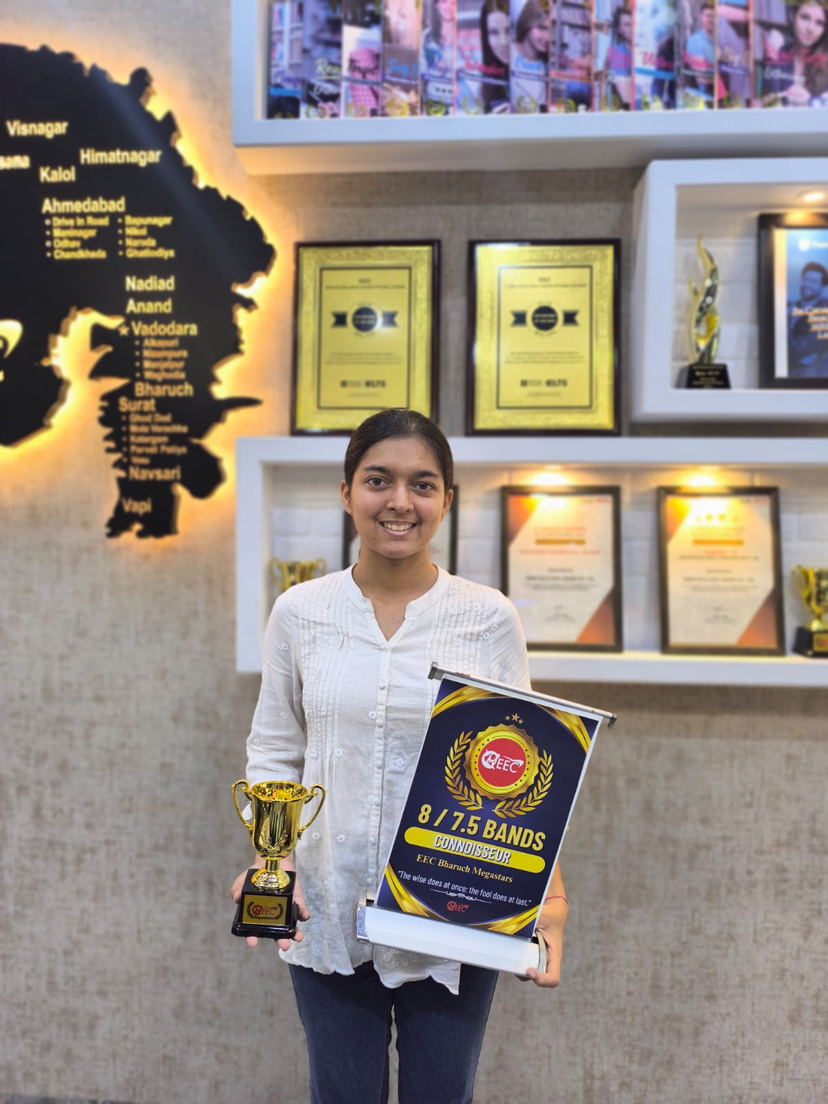 Khyati Amin scored IELTS Band 8.0 at EEC Ahmedabad