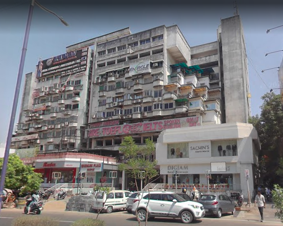 EEC Alkapuri - Image 2